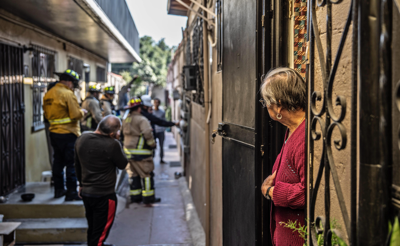 Falla en transformador provoca apagón y movilización de bomberos en la Zona Centro