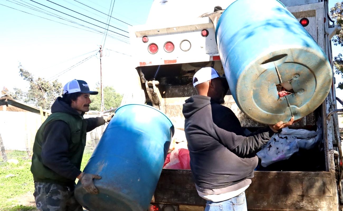 Cinco nuevas rutas fortalecen la cobertura de recolección de basura en Cerro Azul, en el marco de la jornada “Gobierno en Tu Delegación”.