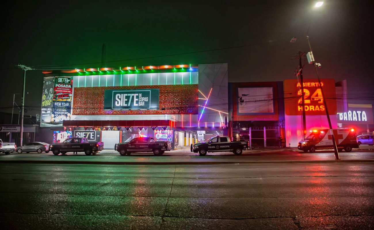 Ejecutan a pareja dentro del bar Siete Copas