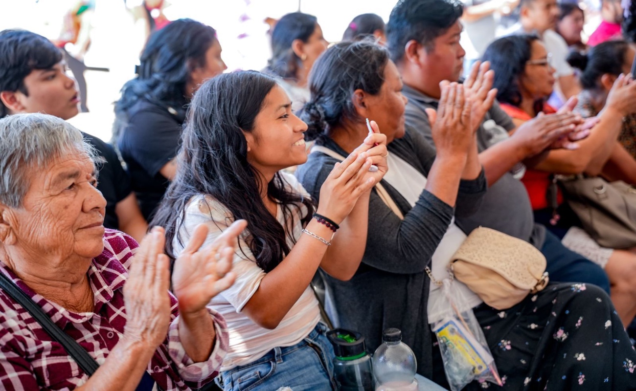 Llevan bienestar a las familias de la colonia Valle de Puebla en Mexicali