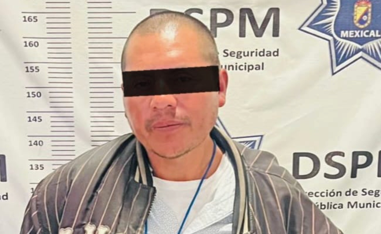 Agentes municipales detuvieron a Vicente “N”, de 44 años, por portación de arma prohibida en Mexicali.