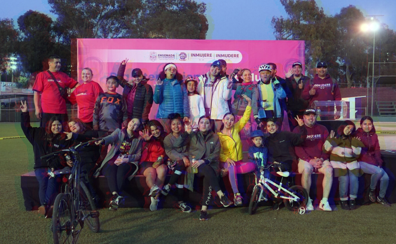 Luego de la ruta en bicicleta, las personas participantes se hicieron acreedores de un boleto para la rifa sobre artículos deportivos