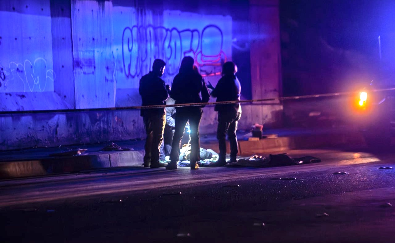 Hallan cuerpo encobijado en la Vía Rápida Oriente