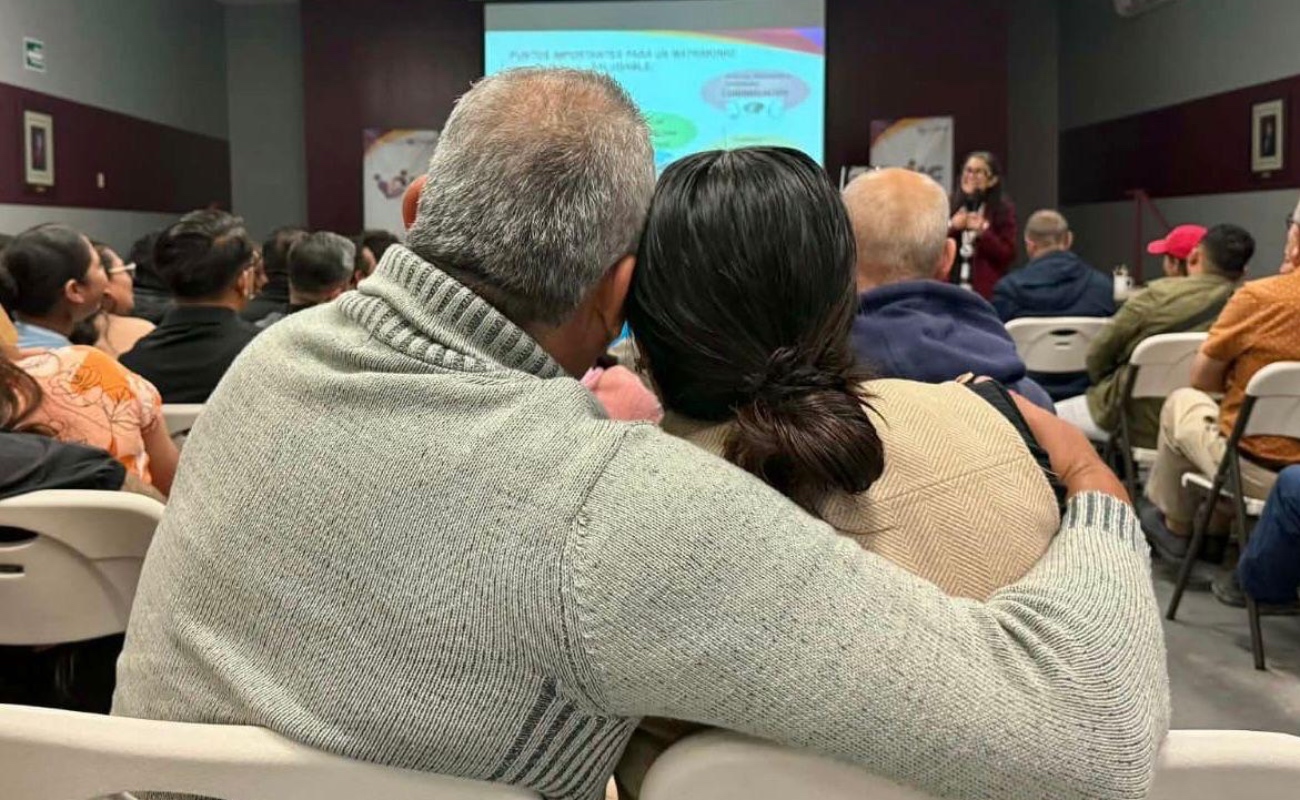 Imparten pláticas prematrimoniales a más de 11 mil parejas
